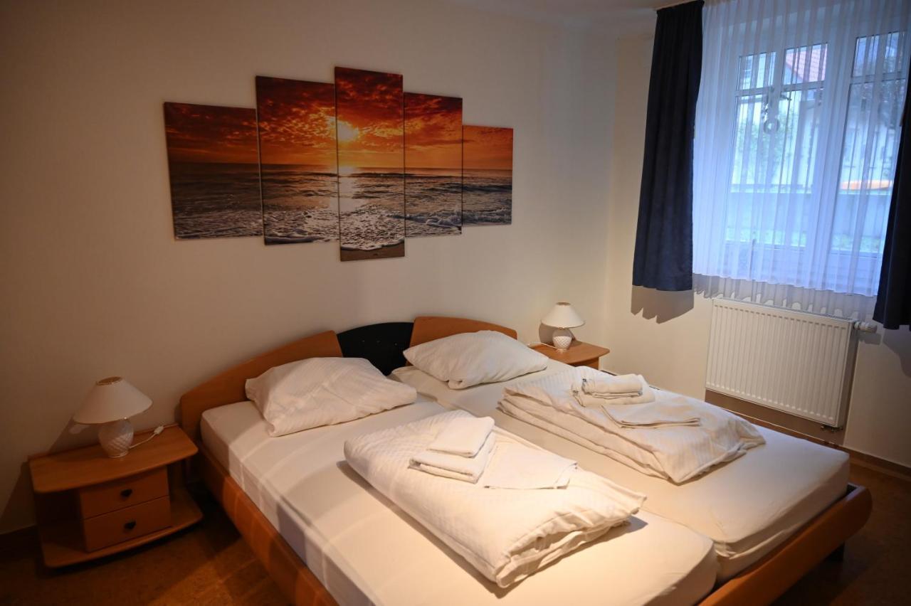 Seeblick Apartment Waren (Müritz)